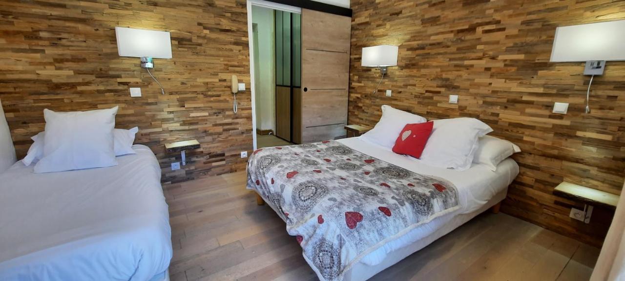 Hotel Chastellares أورو المظهر الخارجي الصورة