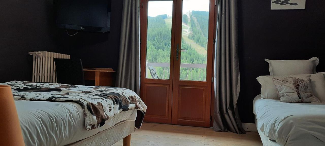 Hotel Chastellares أورو المظهر الخارجي الصورة