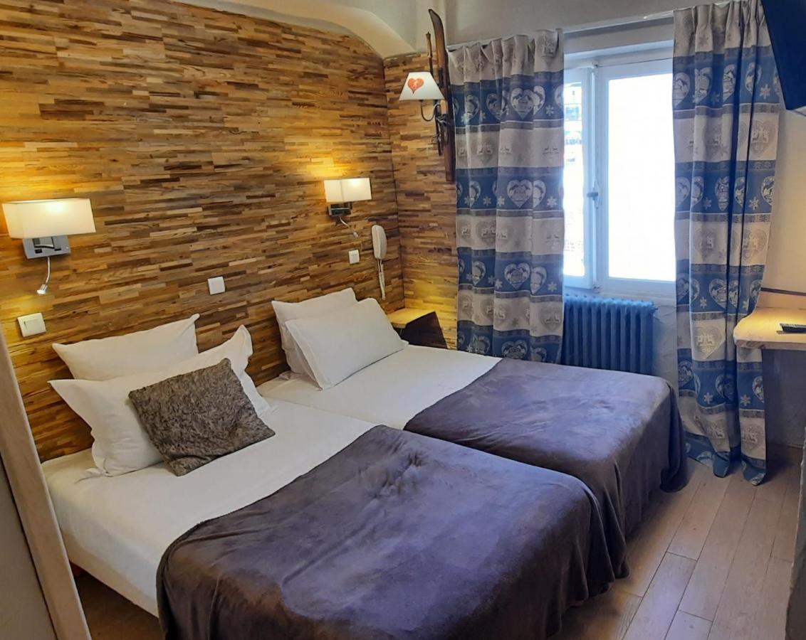 Hotel Chastellares أورو المظهر الخارجي الصورة