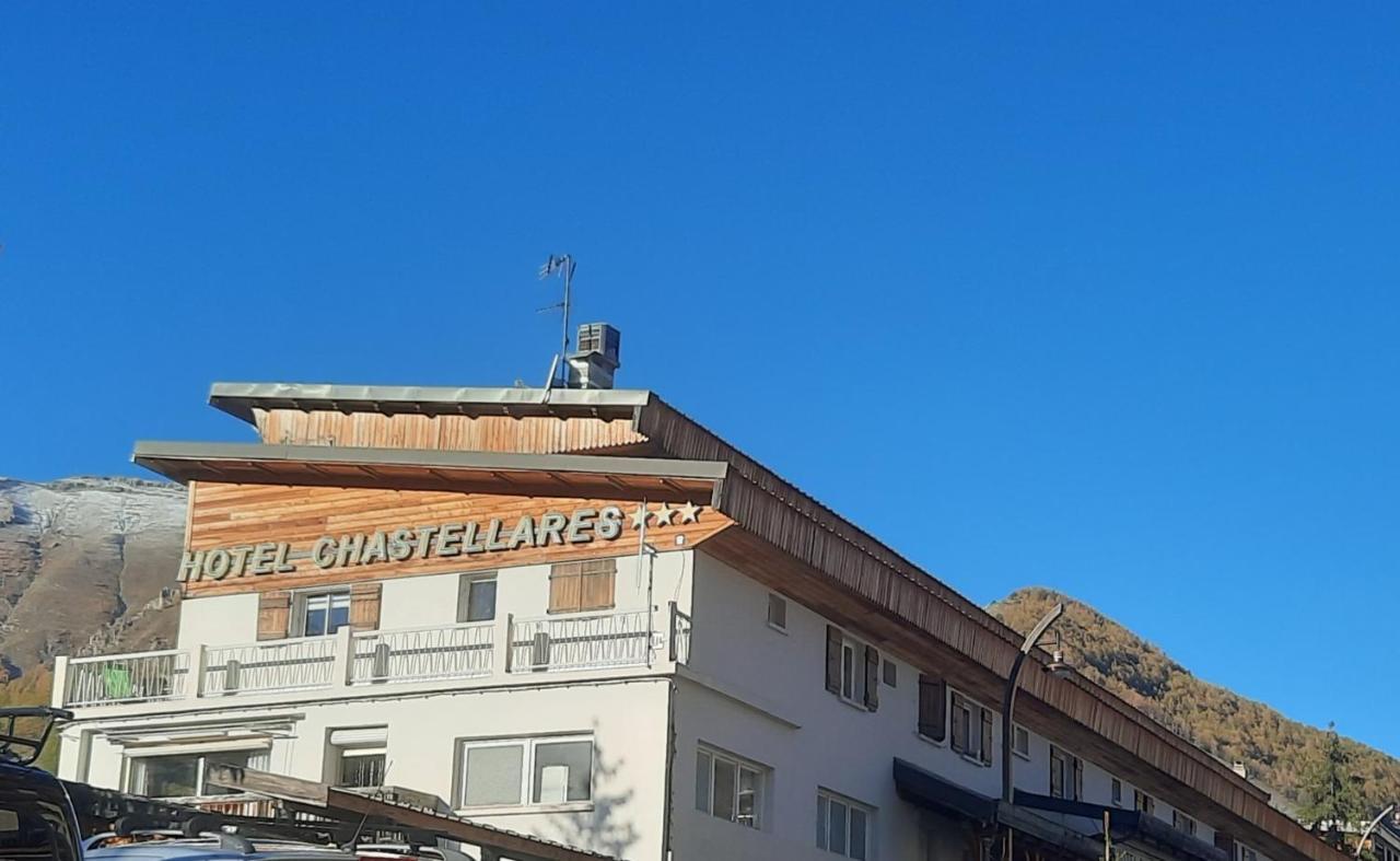 Hotel Chastellares أورو المظهر الخارجي الصورة