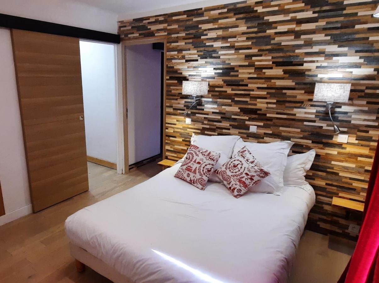 Hotel Chastellares أورو المظهر الخارجي الصورة