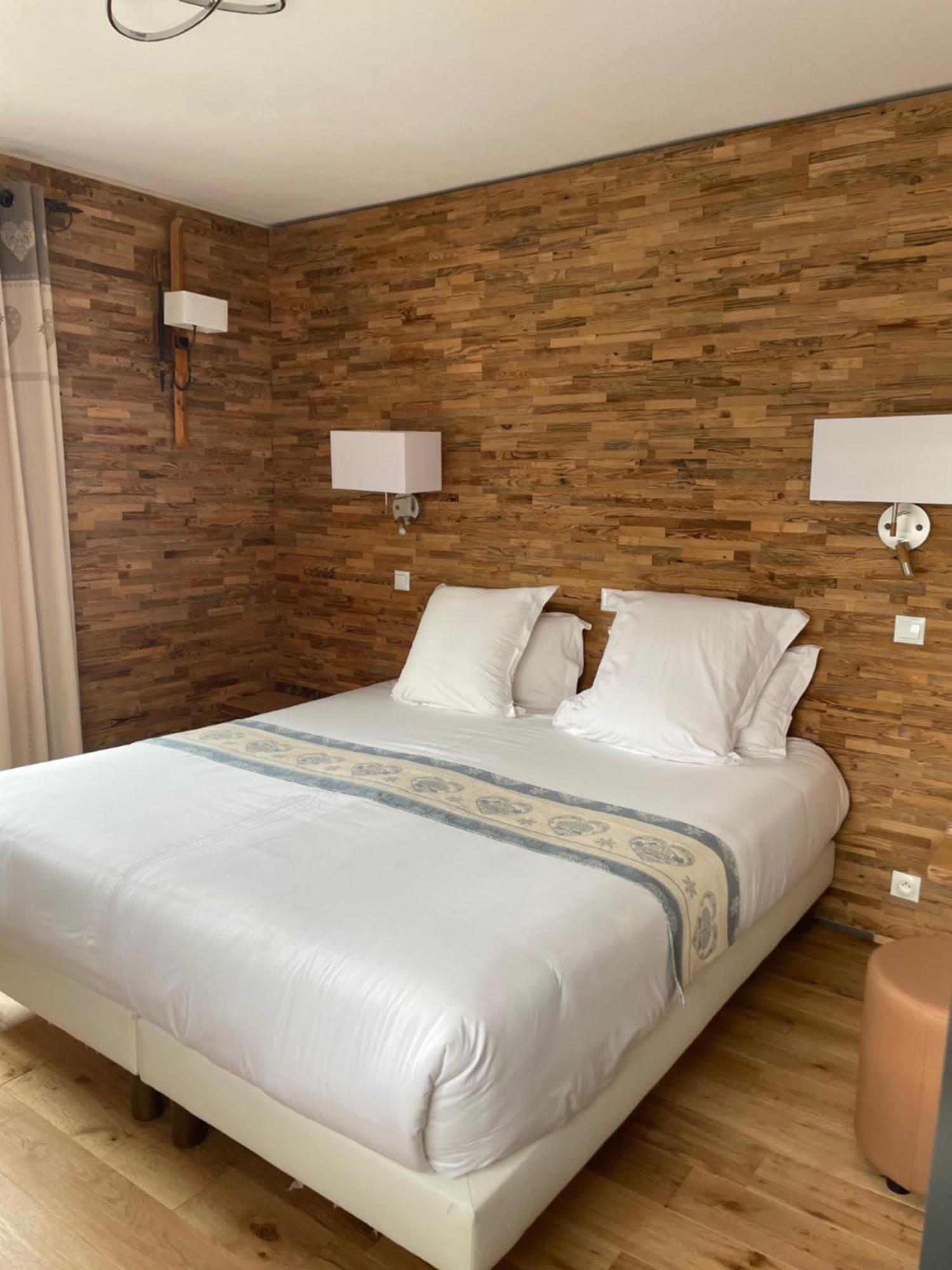 Hotel Chastellares أورو المظهر الخارجي الصورة