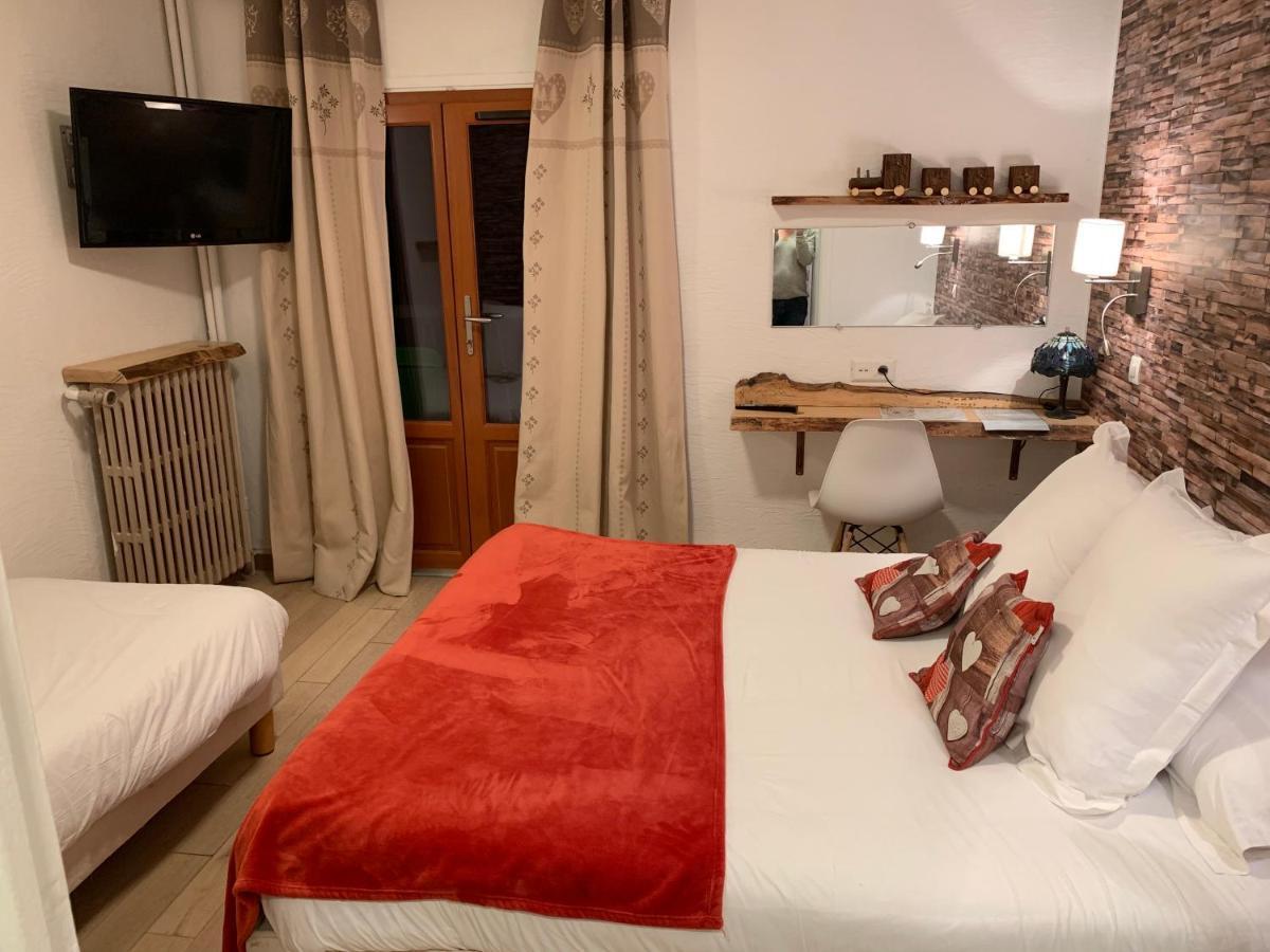 Hotel Chastellares أورو المظهر الخارجي الصورة